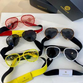 Picture of Versace Sunglasses _SKUfw55531197fw